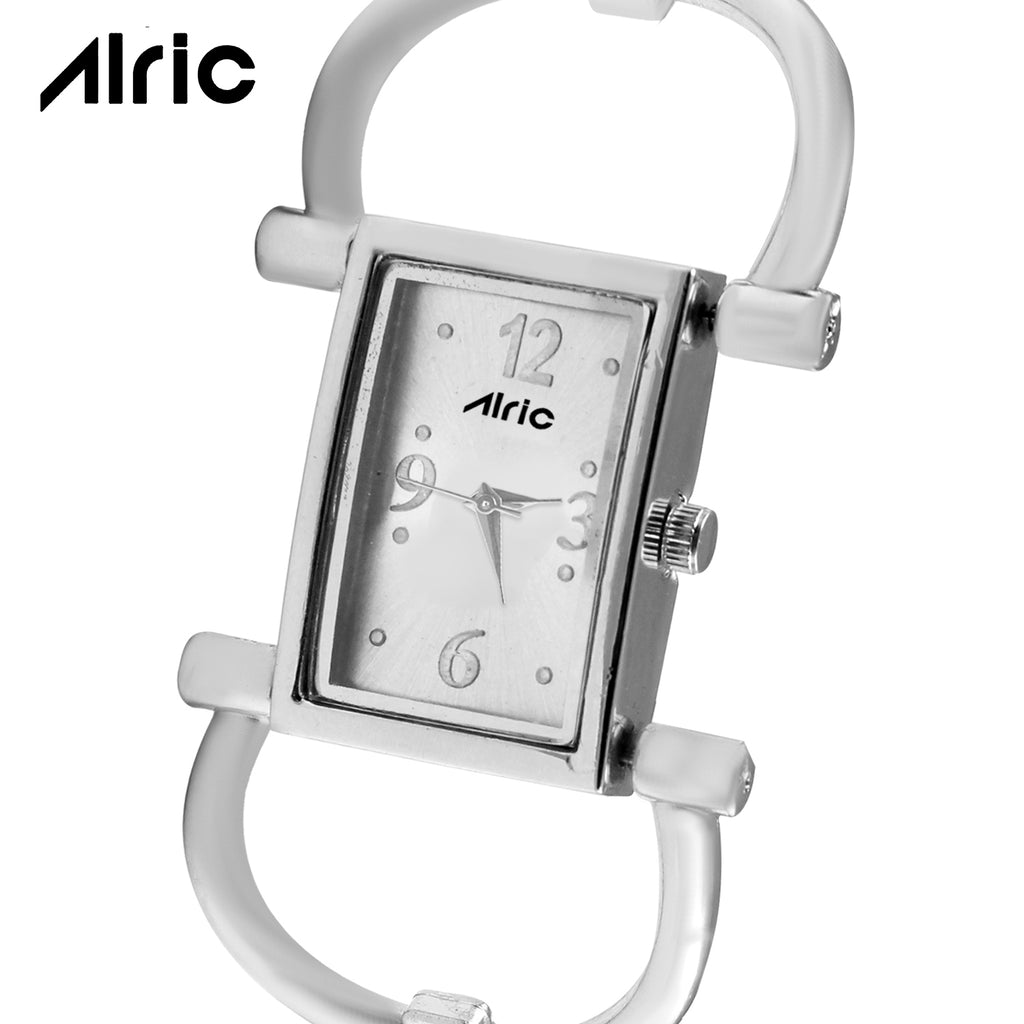 Quad Silver Watch For Girls (30 Mm Dial)