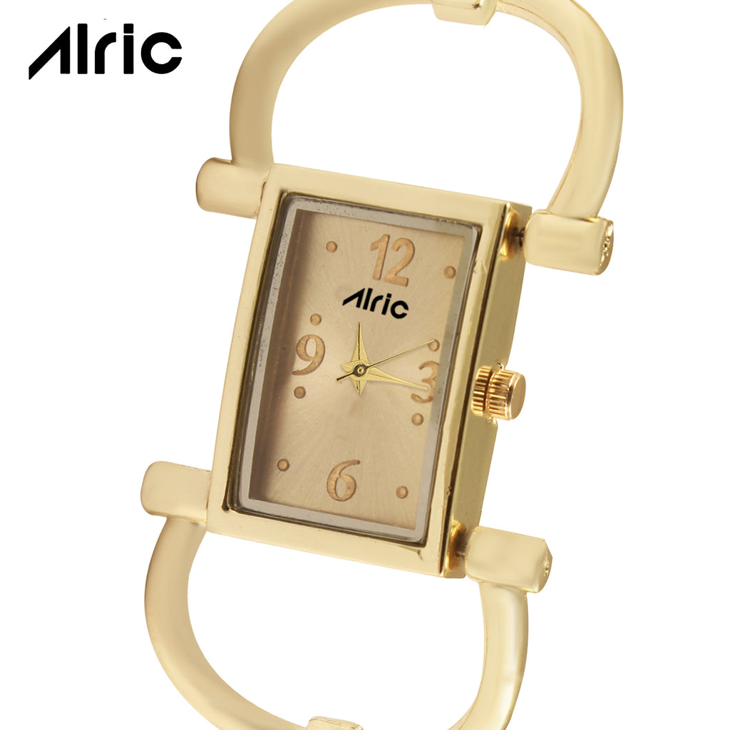 Quad Gold Watch For Girls (30 Mm Dial)