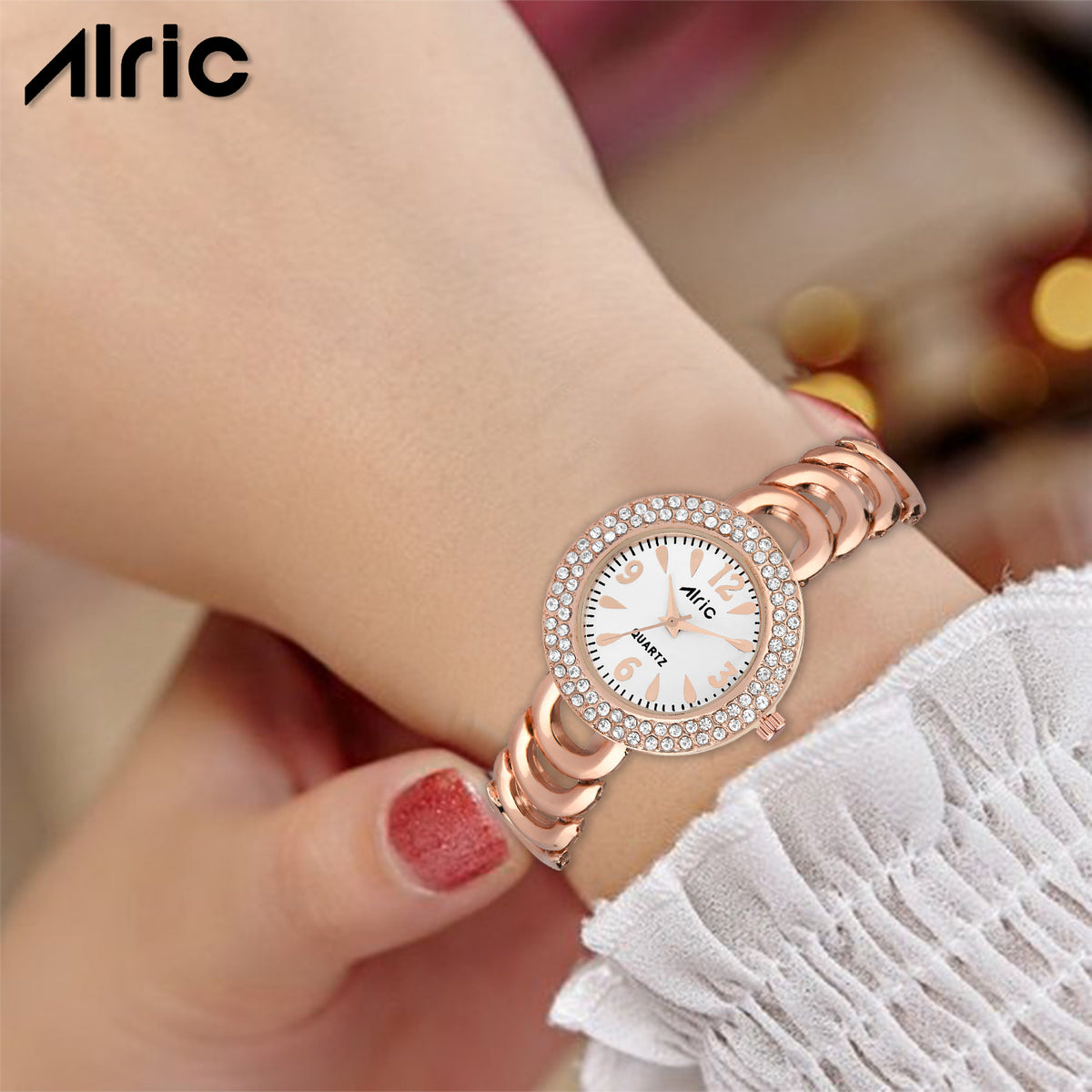 Ritzy Rose Gold & White Round Quartz Analog Wrist Watch For Women (13.6 Mm Dial)