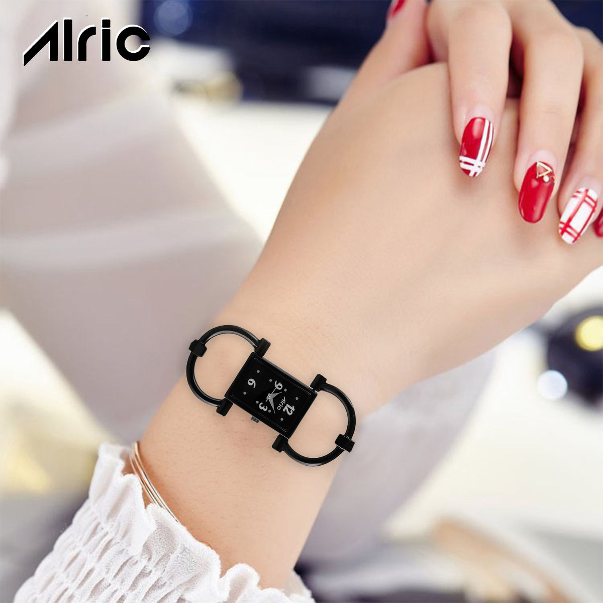 Quad Black Watch For Girls (30 Mm Dial)