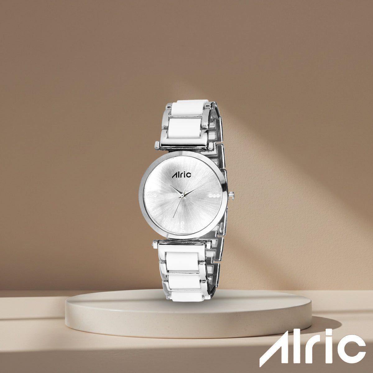 Ellip White & Silver Round Quartz Analog Wrist Watch For Women (13.6 Mm Dial)