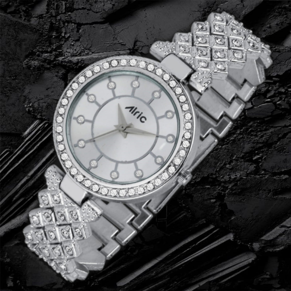 Carve Silver  Analog Quartz with Jewels | Elegant Watch for Women