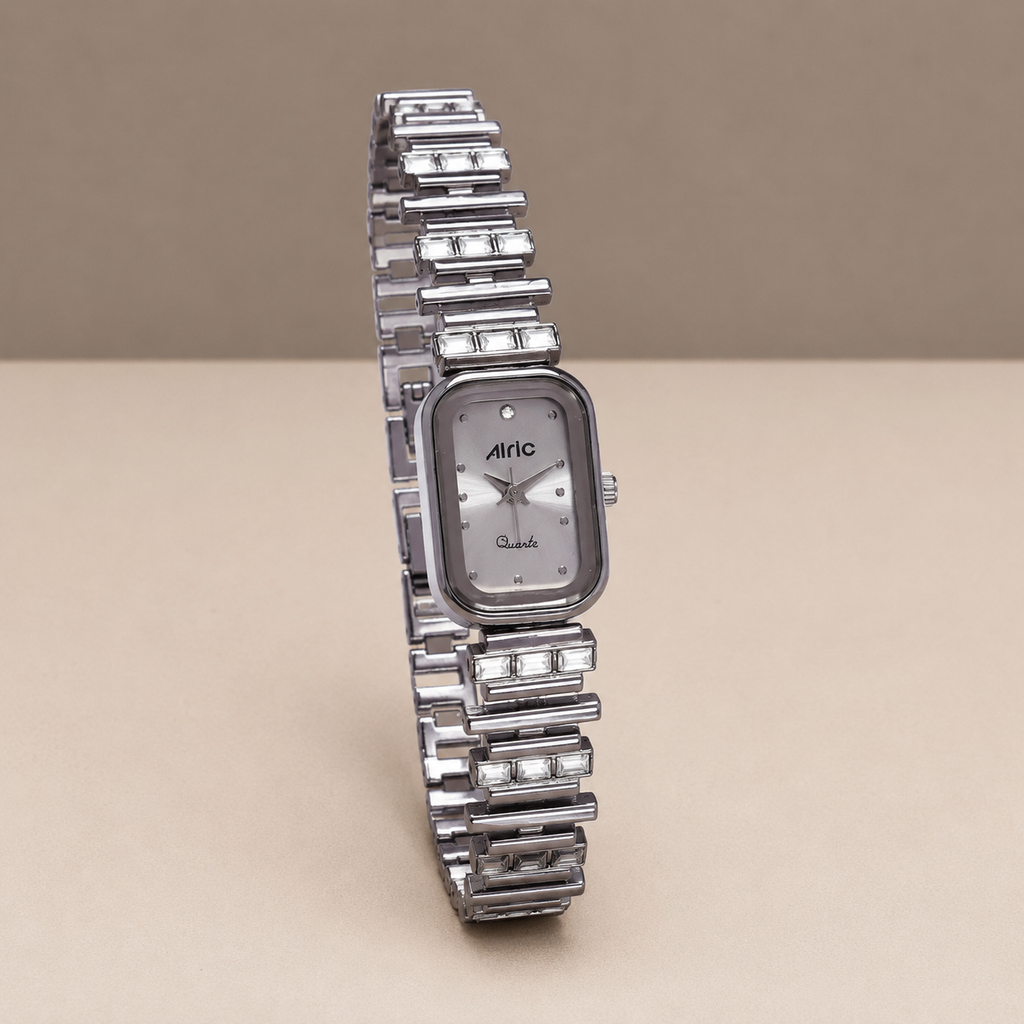 Charm Silver Rectangle Quartz Analog Wrist Watch For Girls (30 Mm Dial)