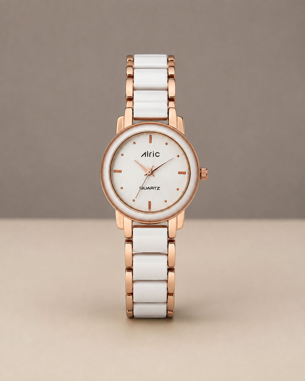 Swanky Gold & White Round Quartz Analog Wrist Watch For Girls (13.6 Mm Dial)