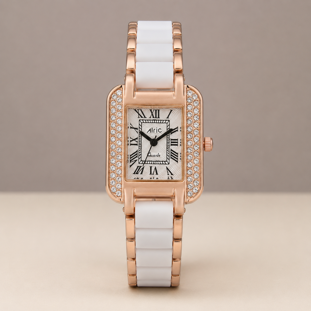 Minted White & Gold Square Quartz Analog Wrist Watch For Girls (30 Mm Dial)