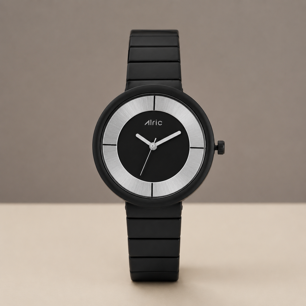 Elly Black Round Quartz Analog Wrist Watch For Girls (30 Mm Dial)