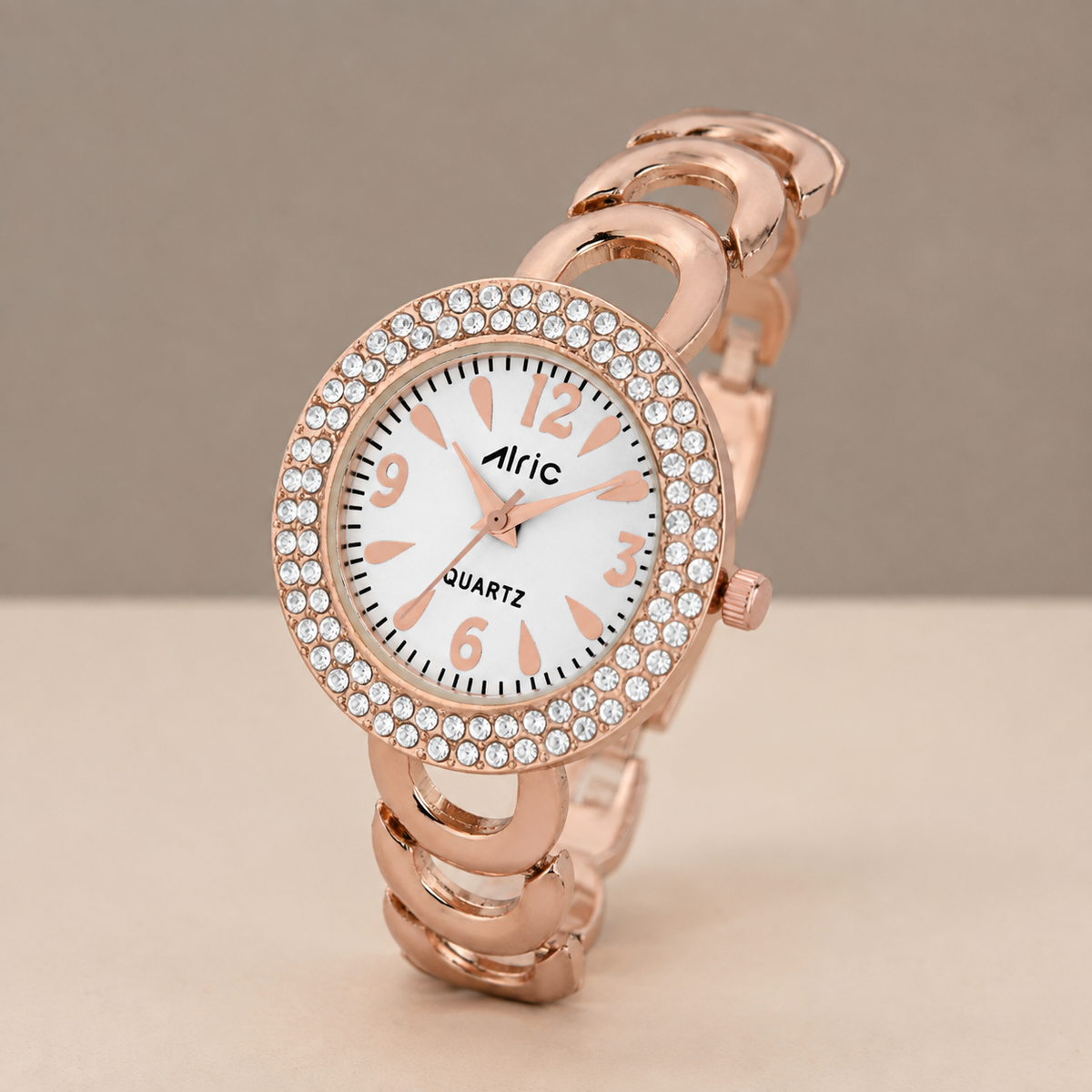 Ritzy Rose Gold & White Round Quartz Analog Wrist Watch For Women (13.6 Mm Dial)