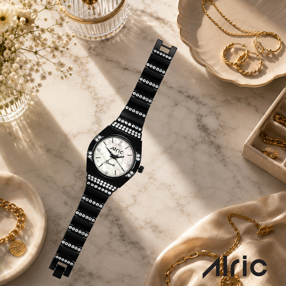 Opaline Black Quartz Analog Wrist Watch For Girls
